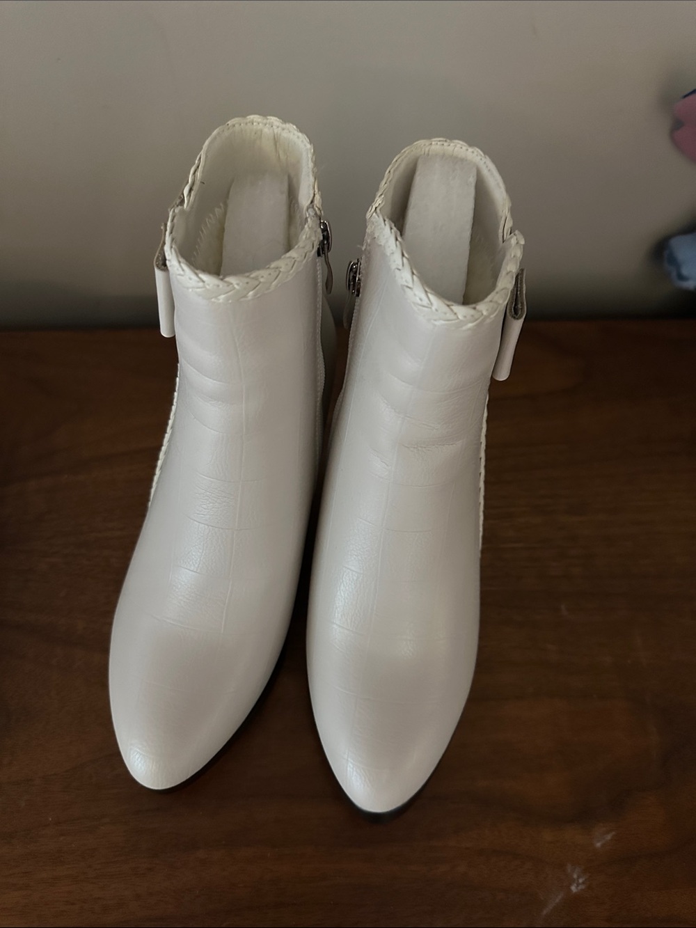 Women's Pointed Ankle Booties with Side Zip